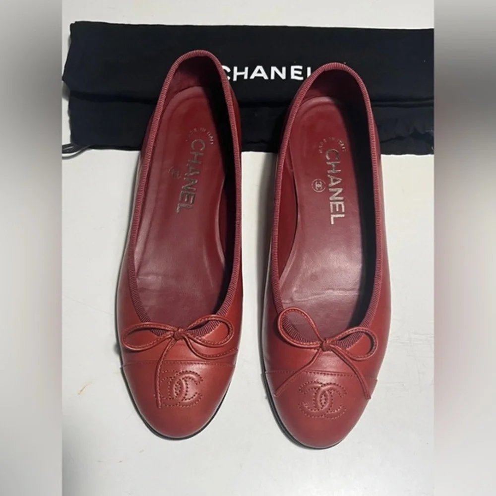 CHANEL Women's Elegant Red Flats